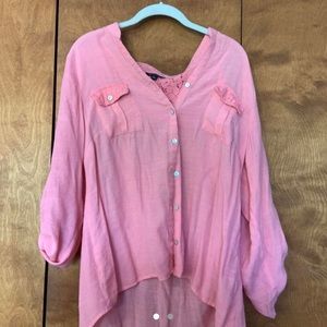 Cute pink button up 
3/4 sleeves